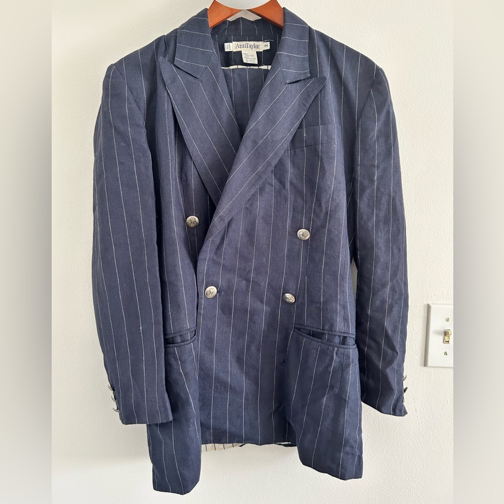 Vintage Linen Navy women’s Suit Sz 2